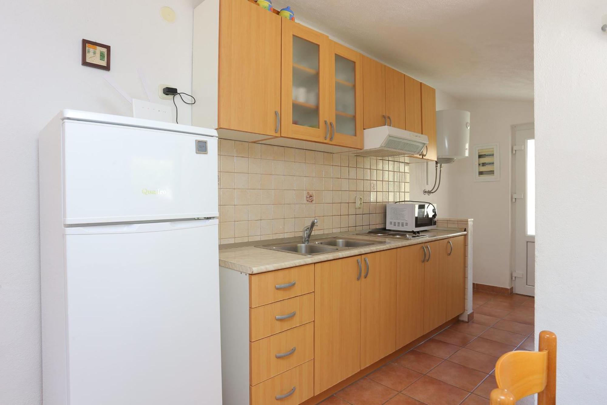 Apartments By The Sea Baska Voda, Makarska - 300 外观 照片