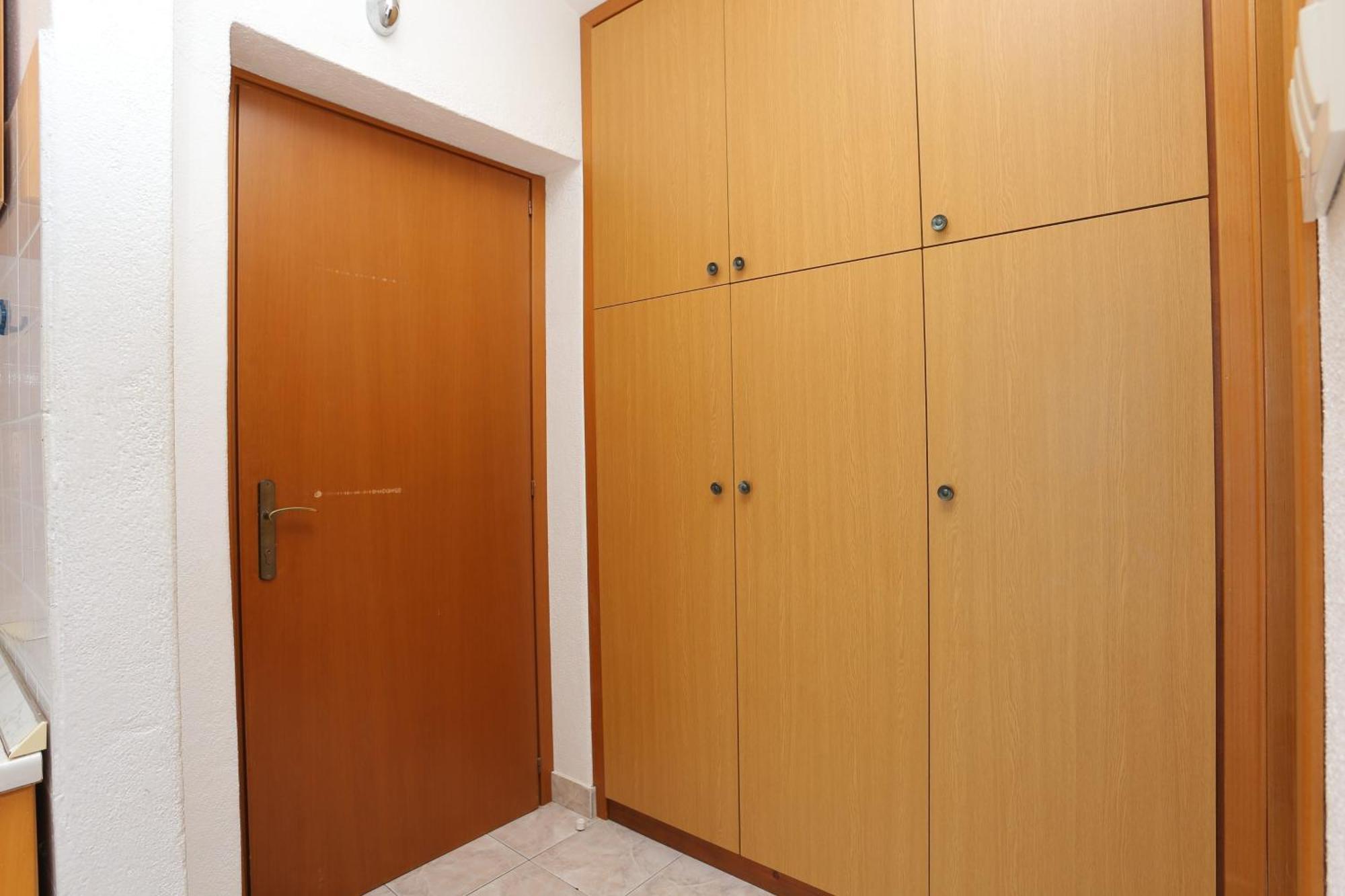 Apartments By The Sea Baska Voda, Makarska - 300 外观 照片