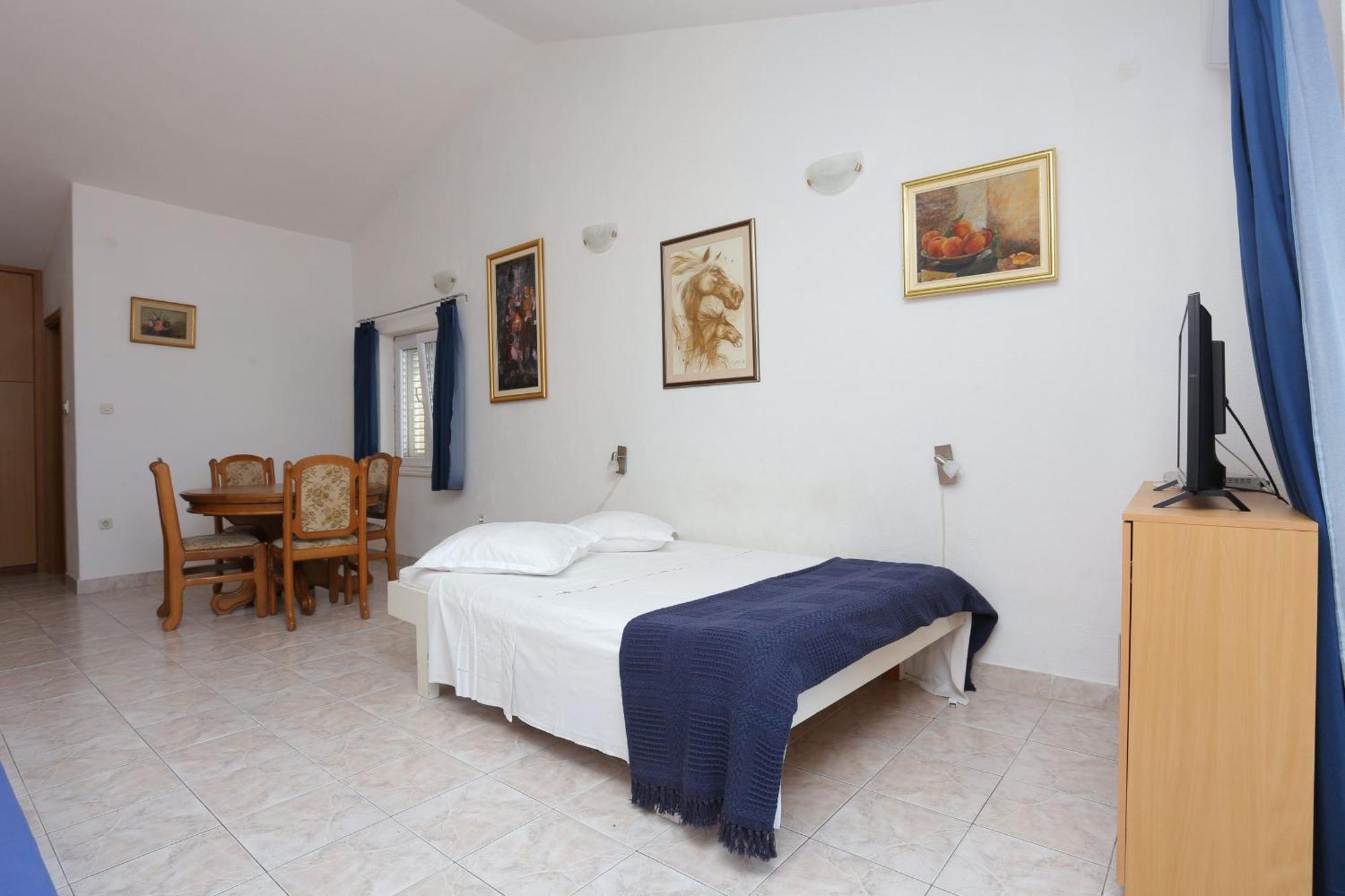 Apartments By The Sea Baska Voda, Makarska - 300 客房 照片