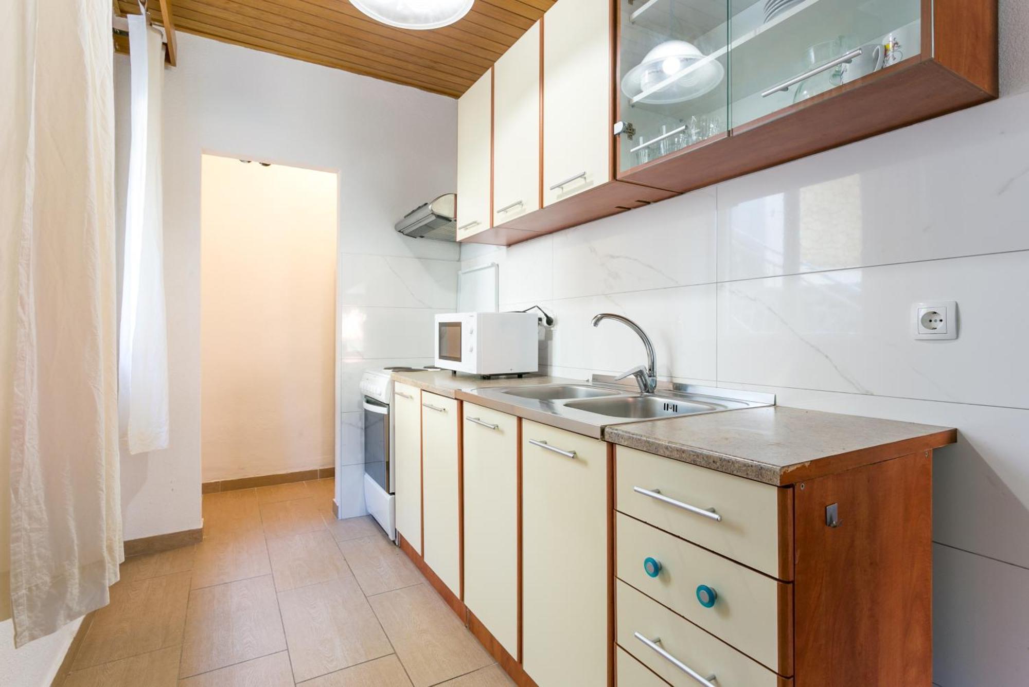 Apartments By The Sea Baska Voda, Makarska - 300 外观 照片