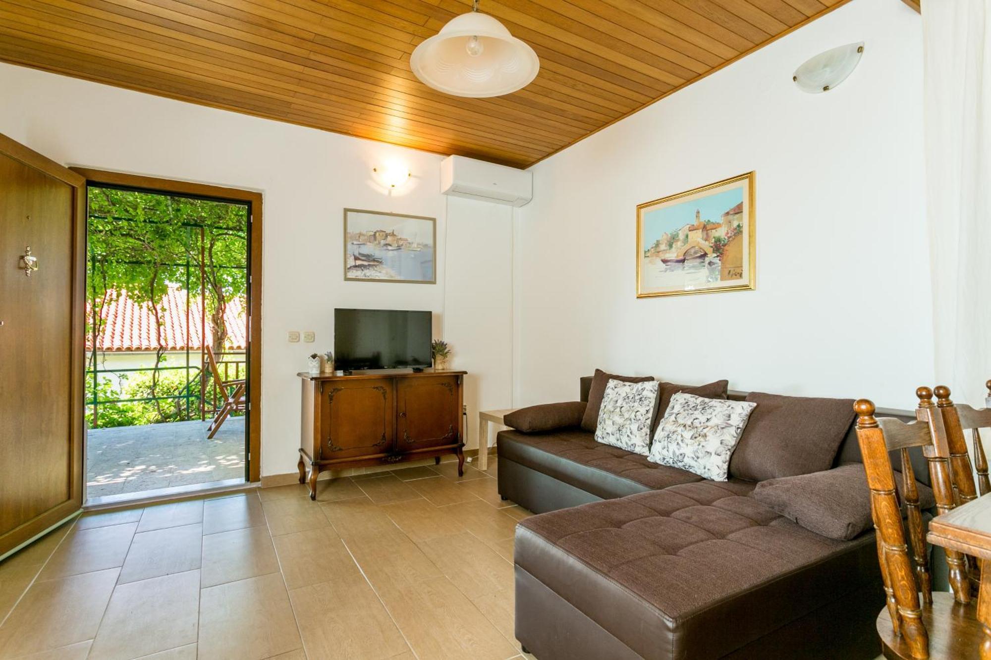 Apartments By The Sea Baska Voda, Makarska - 300 外观 照片